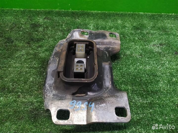 Опора (подушка) кпп Ford Focus 3 (CB8) 2015