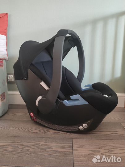 Автолюлька 0+ Cybex Aton Basic cbxc черная