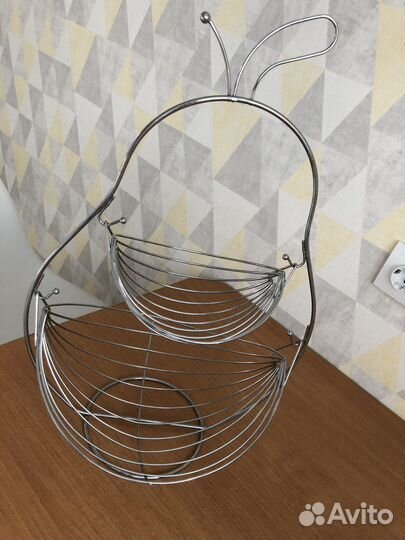 Фруктовница металлическая