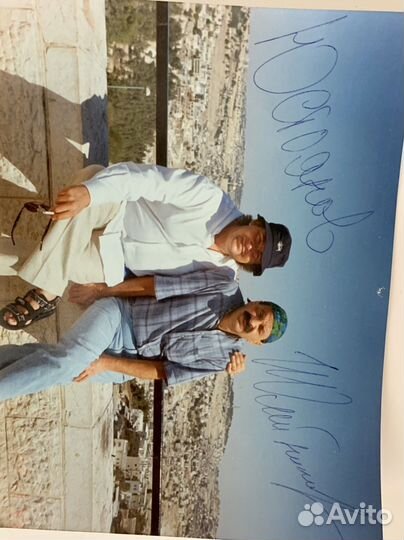 Автографы знаменитостей