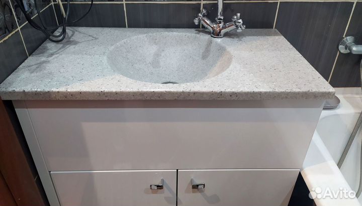Столешница в ванную