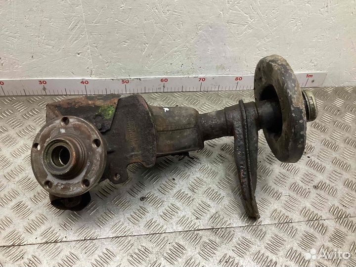 Ступица передняя правая Audi 100