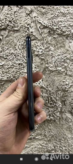 Samsung Galaxy S10e (Snapdragon 855), 6/128 ГБ