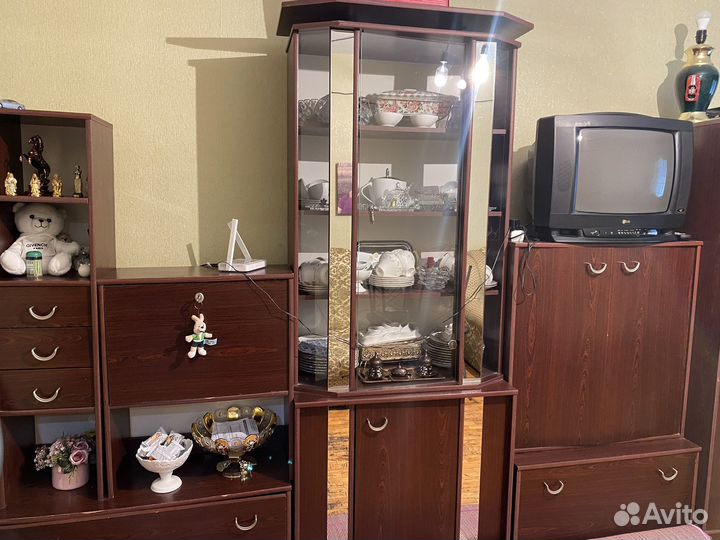 Шкаф горка, кресло, диван