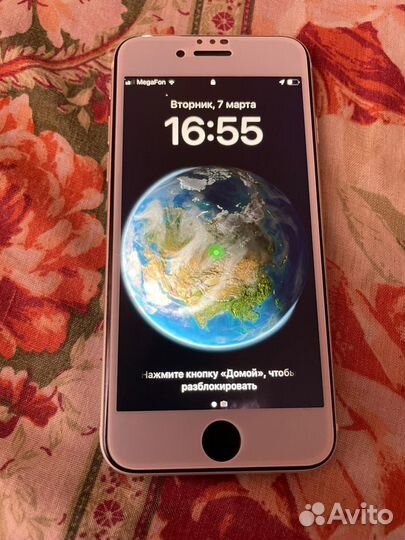 Телефон iPhone se 2020