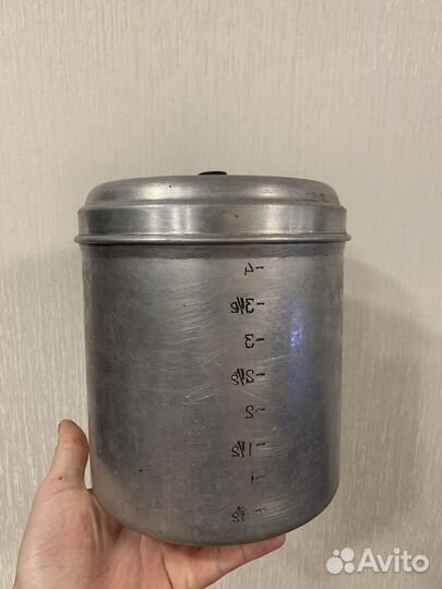 Алюминиевая емкость для сыпучих продуктов