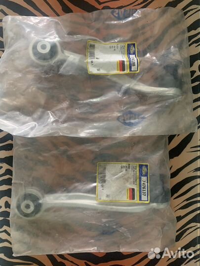 Рычаг независимой подвески колеса