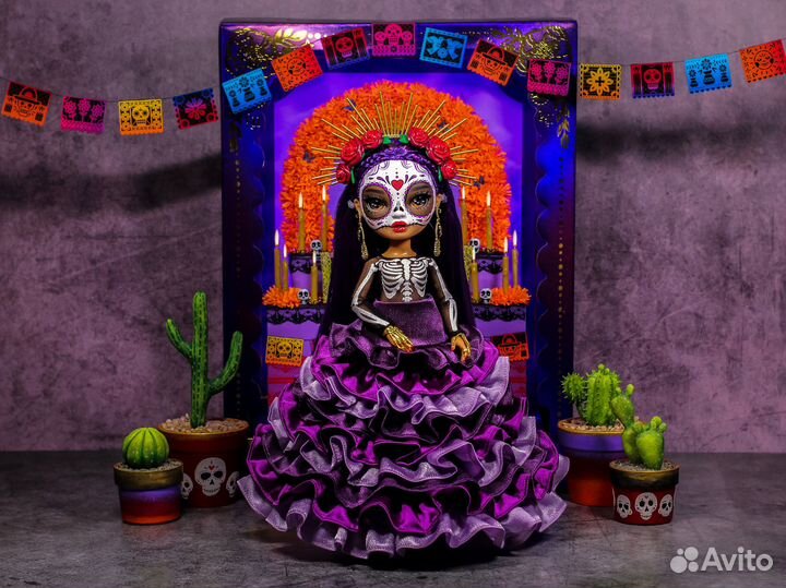 Алтарь на День мёртвых для Barbie и Rainbow High