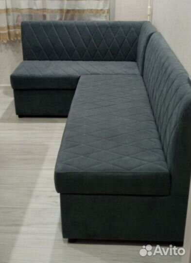 Кухонный угловой диван