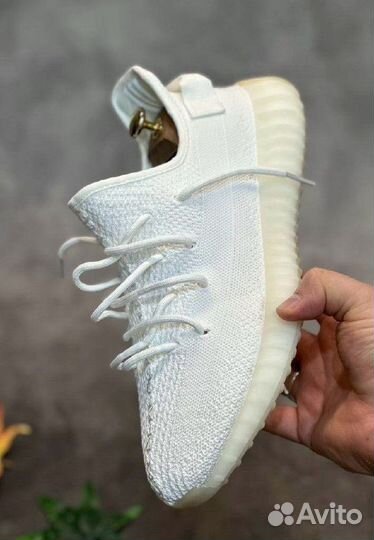 Adidas yeezy boost 350 белый разм. 45