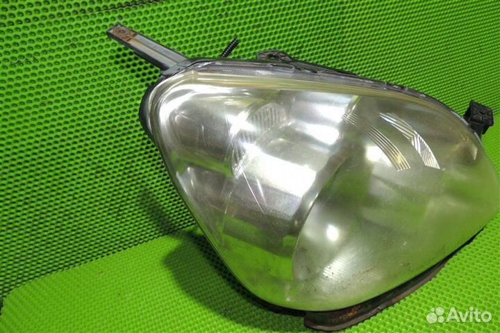 Фара ксеноновая передняя правая Honda Cr-V RD7