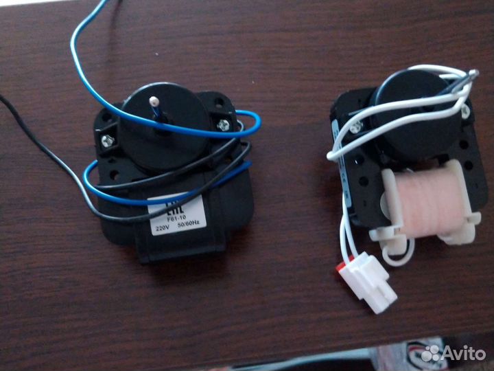 Уплотнитель резинка на холодильник запчасти