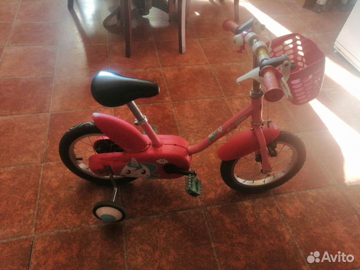 Детский трехколесный велосипед бу