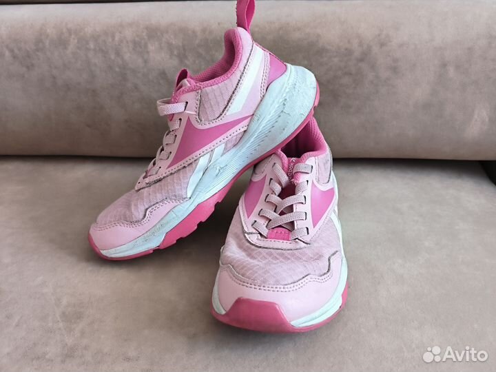 Кроссовки для девочки