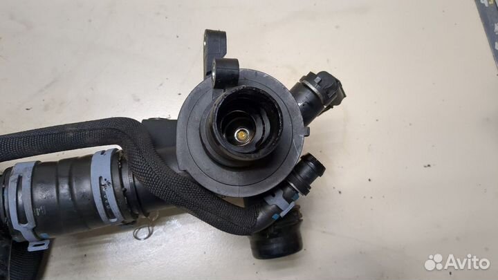 Корпус термостата Mercedes C W205, 2015