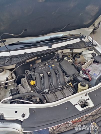 Renault Logan 1.6 МТ, 2010, битый, 184 100 км