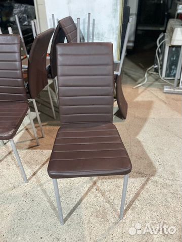 Столы и стулья для кафе