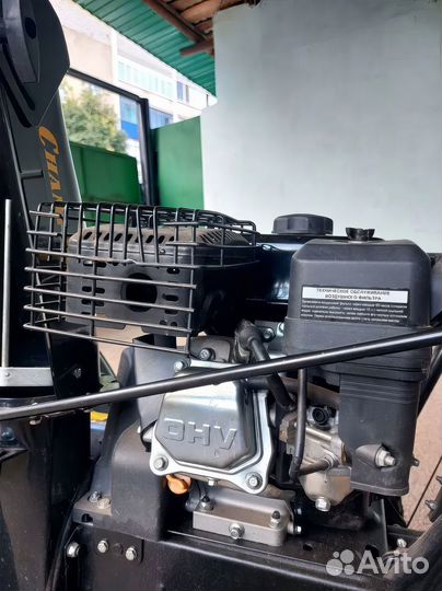 Снегоуборщик champion ST656 бу