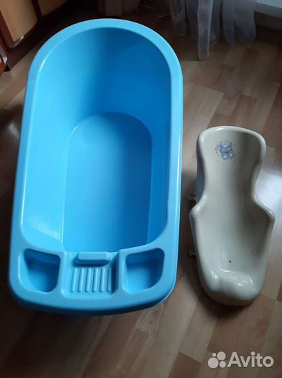 Ванночка для купания с горкой
