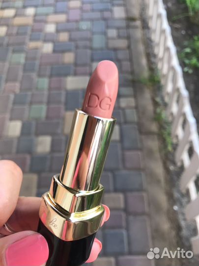 Помада матовая