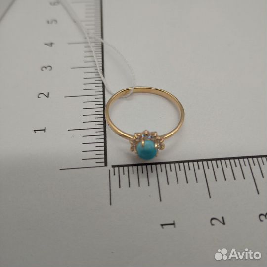 Золотое кольцо с бирюзой и фианитами 585