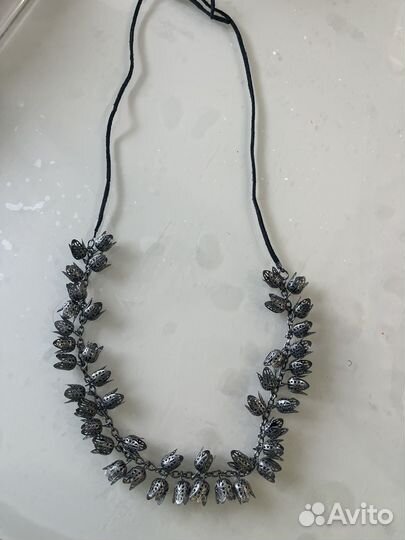 Украшение на шею