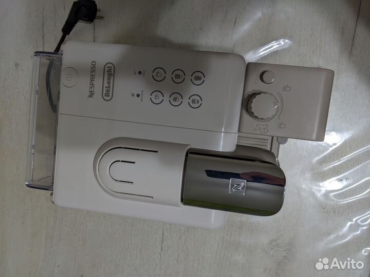 Кофемашина delonghi nespresso