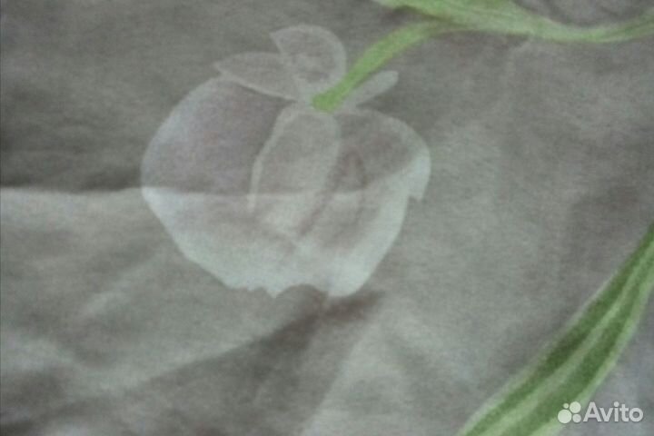 Простынь на резинке 140х200