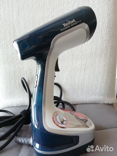 Отпариватель для одежды Tefal