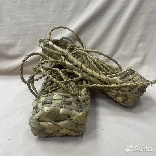 Лапти старинные (сзр)