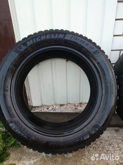 Michelin X-Ice North 4 215/55 R17 25