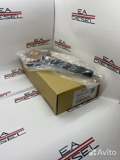 Форсунка 095000-7500(1465a279)