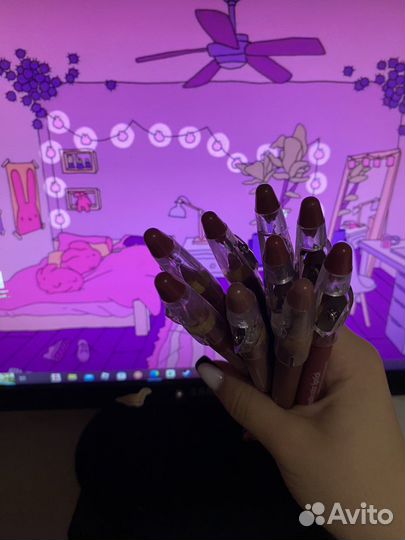 Матовые карандаши для губ