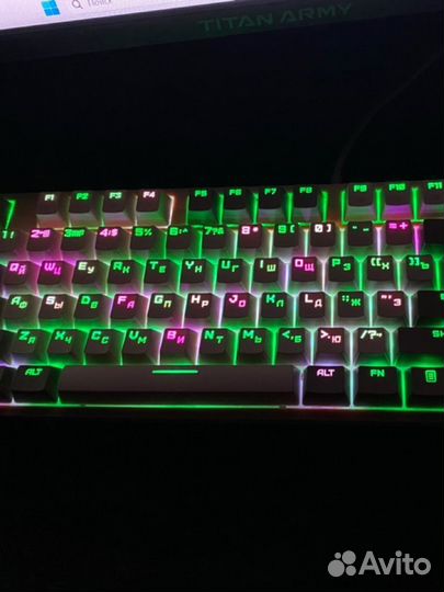 Игровая механическая клавиатура