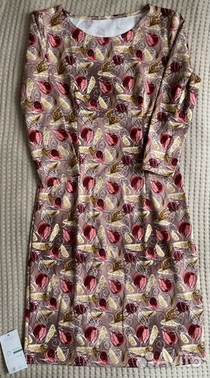 Новое платье 42 размер