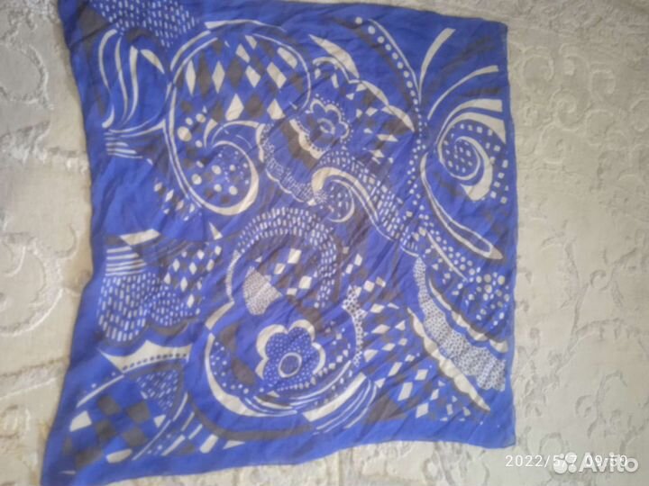 Платки в ассортименте