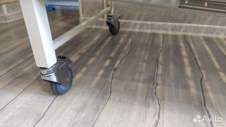 Медицинская кровать