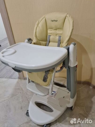 Стульчик для кормления Peg-Perego Tatamia