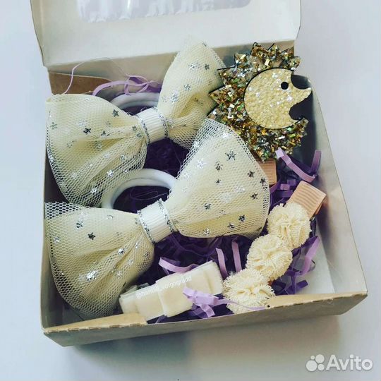 Резиночки и заколочки волос