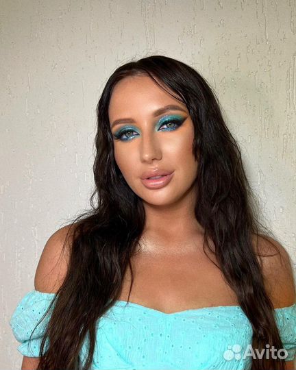 Макияж и прическа