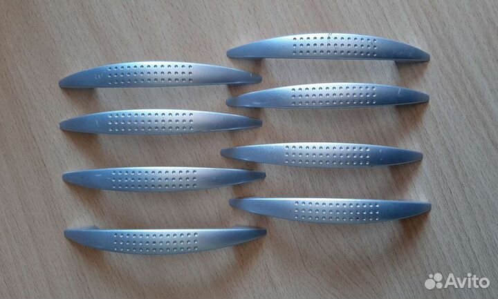 Мебельные ручки