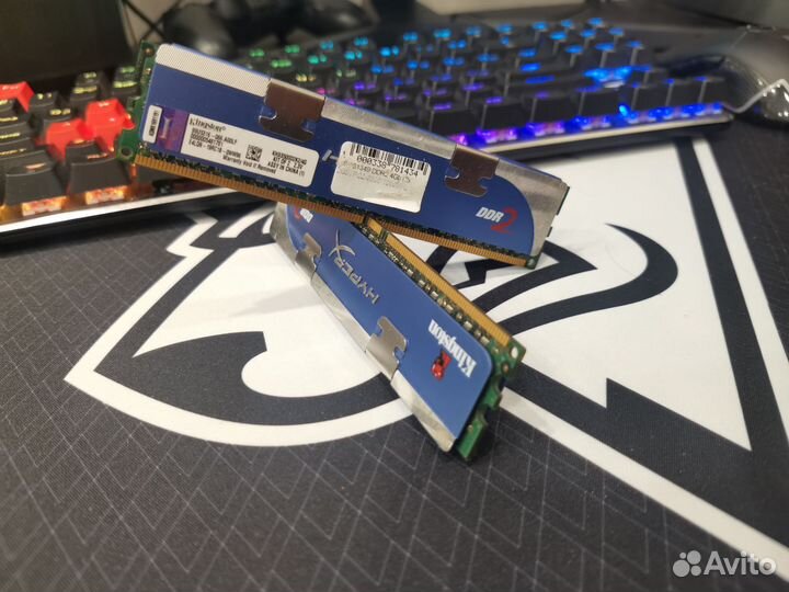 Kingston HyperX / DDR2 / 4Гб / 1066MHz