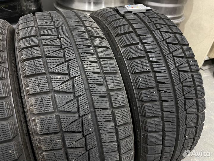 Bridgestone Ice Partner 2 215/45 R17