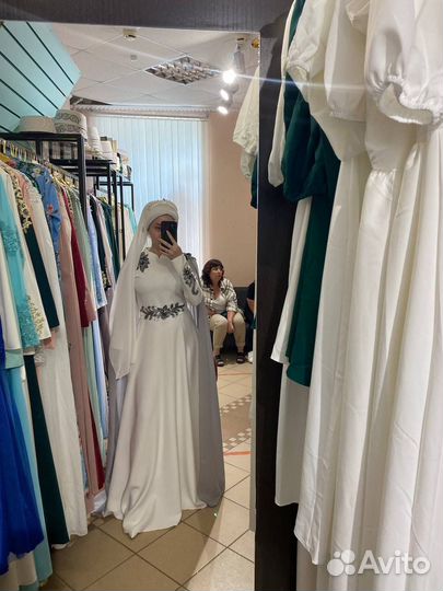 Наряд на никах