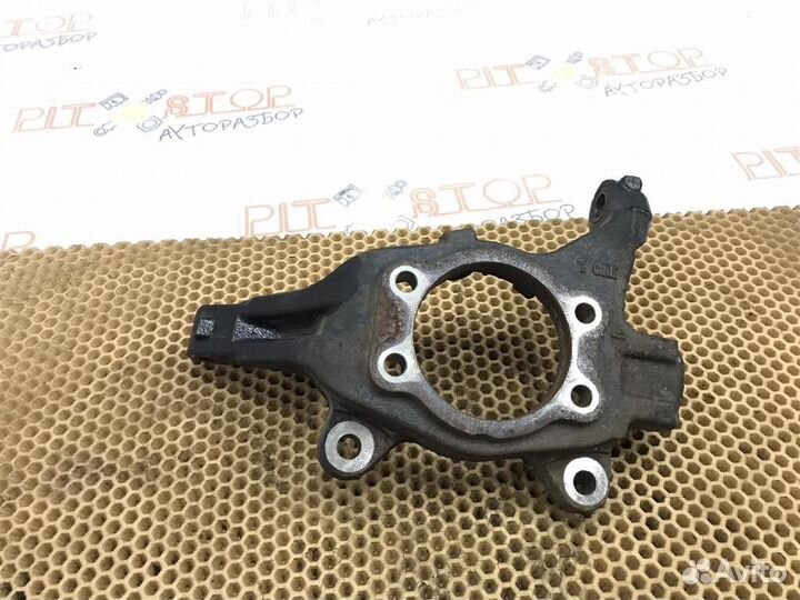 Кулак поворотный передний левый Nissan Teana (J32