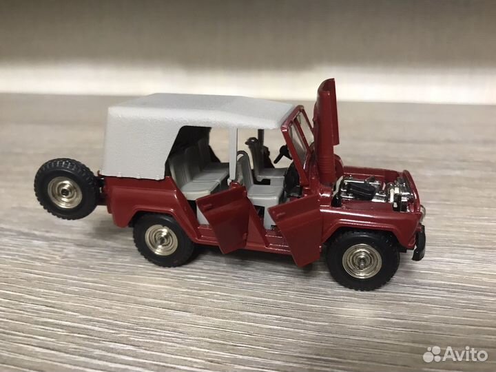 Модель УАЗ 469 1 43 СССР редкие цвета