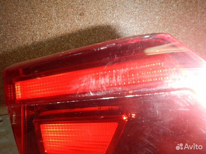 Фонарь задний внутренний левый, Volkswagen (Фолькс