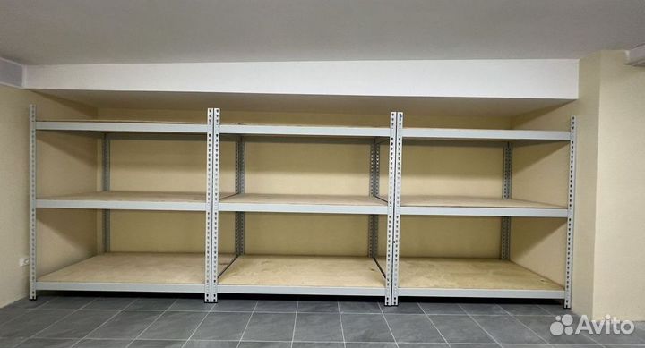 Металлический стеллаж для склада
