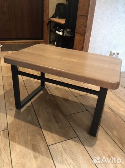 Продам новый столик