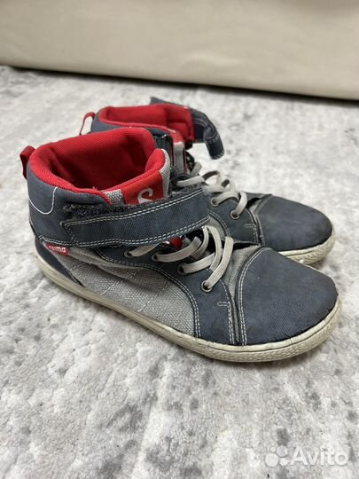 Кроссовки детские reima